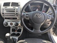 TOYOTA URBAN CRUISER