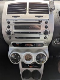 TOYOTA URBAN CRUISER