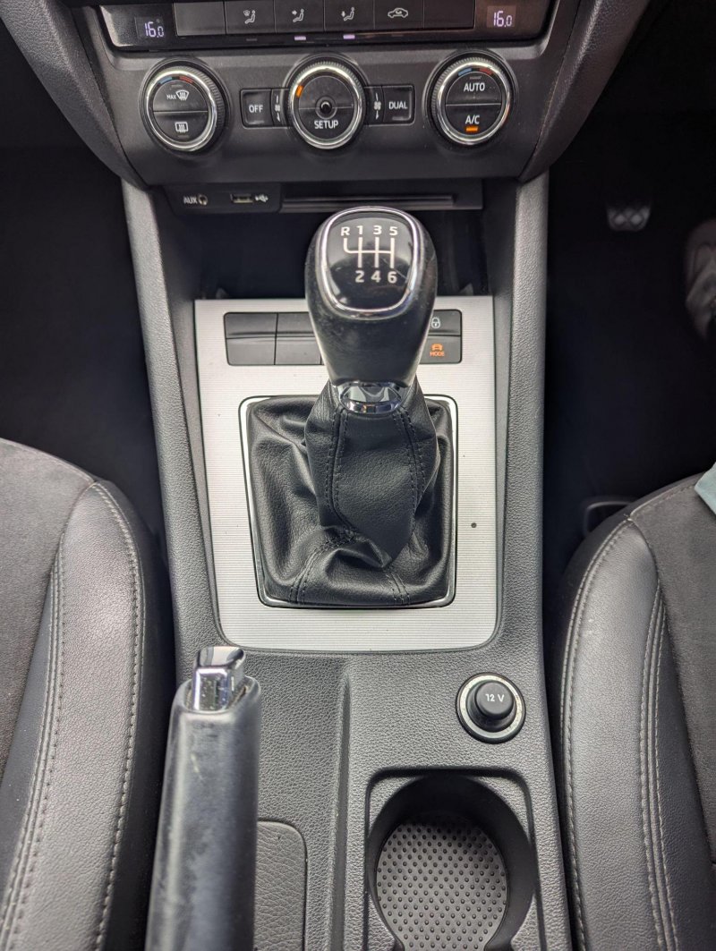 SKODA OCTAVIA
