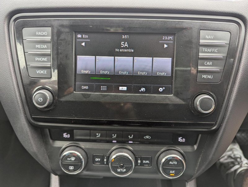 SKODA OCTAVIA