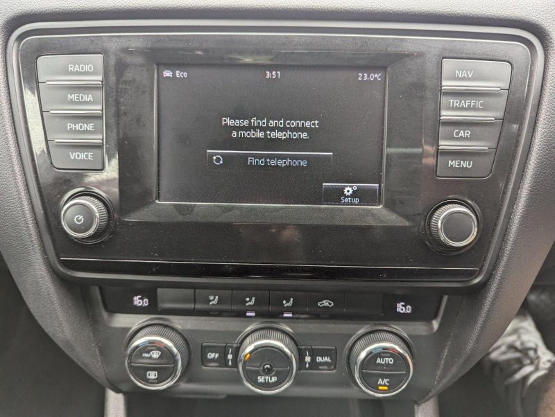 SKODA OCTAVIA