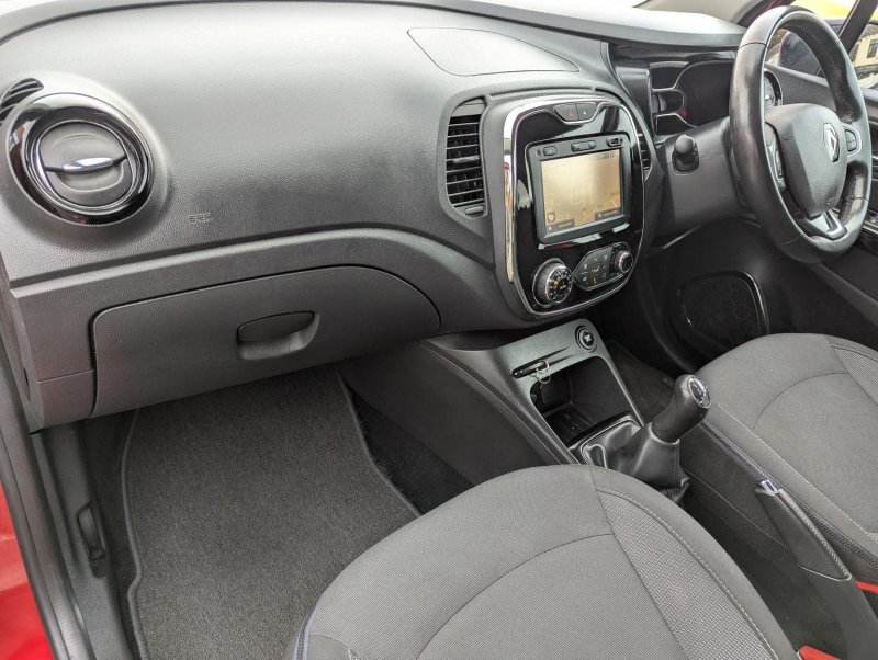 RENAULT CAPTUR