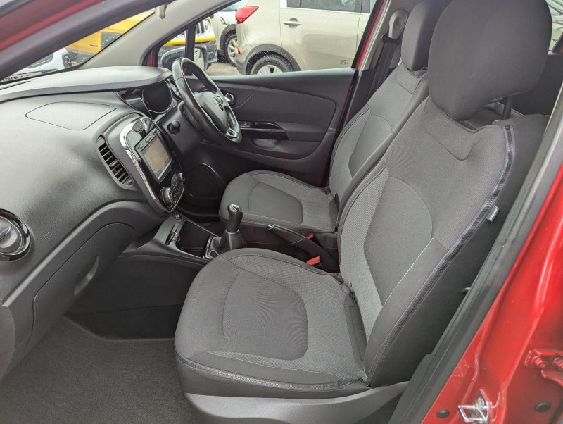 RENAULT CAPTUR