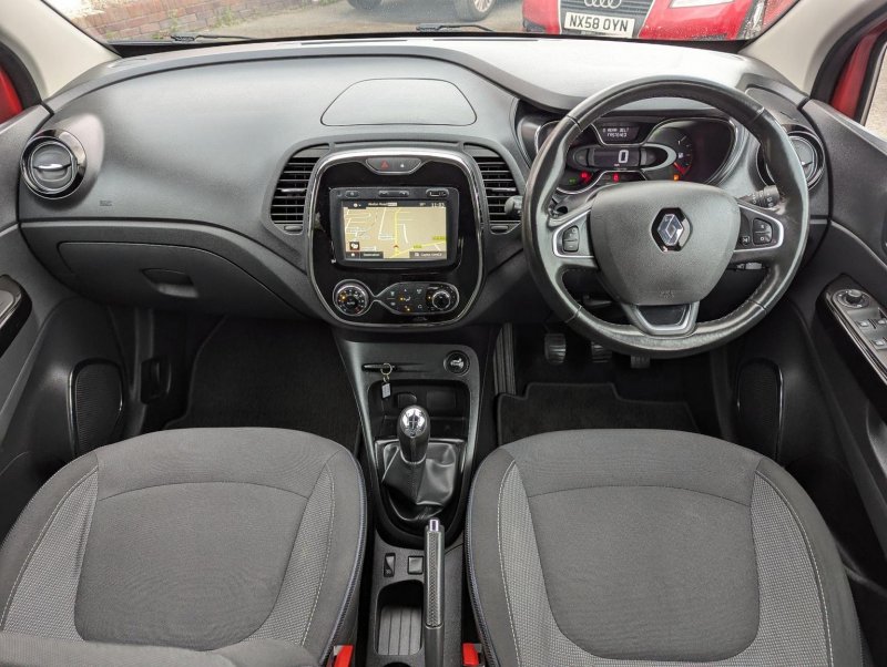 RENAULT CAPTUR