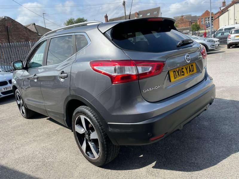 NISSAN QASHQAI